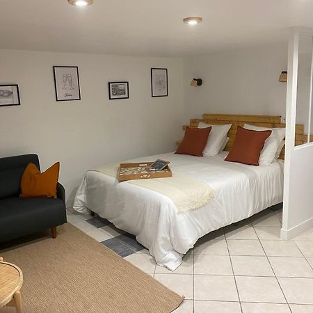 Appart Studio Rdc De Maison Avec Exterieur Proche Reims Тинкё Экстерьер фото