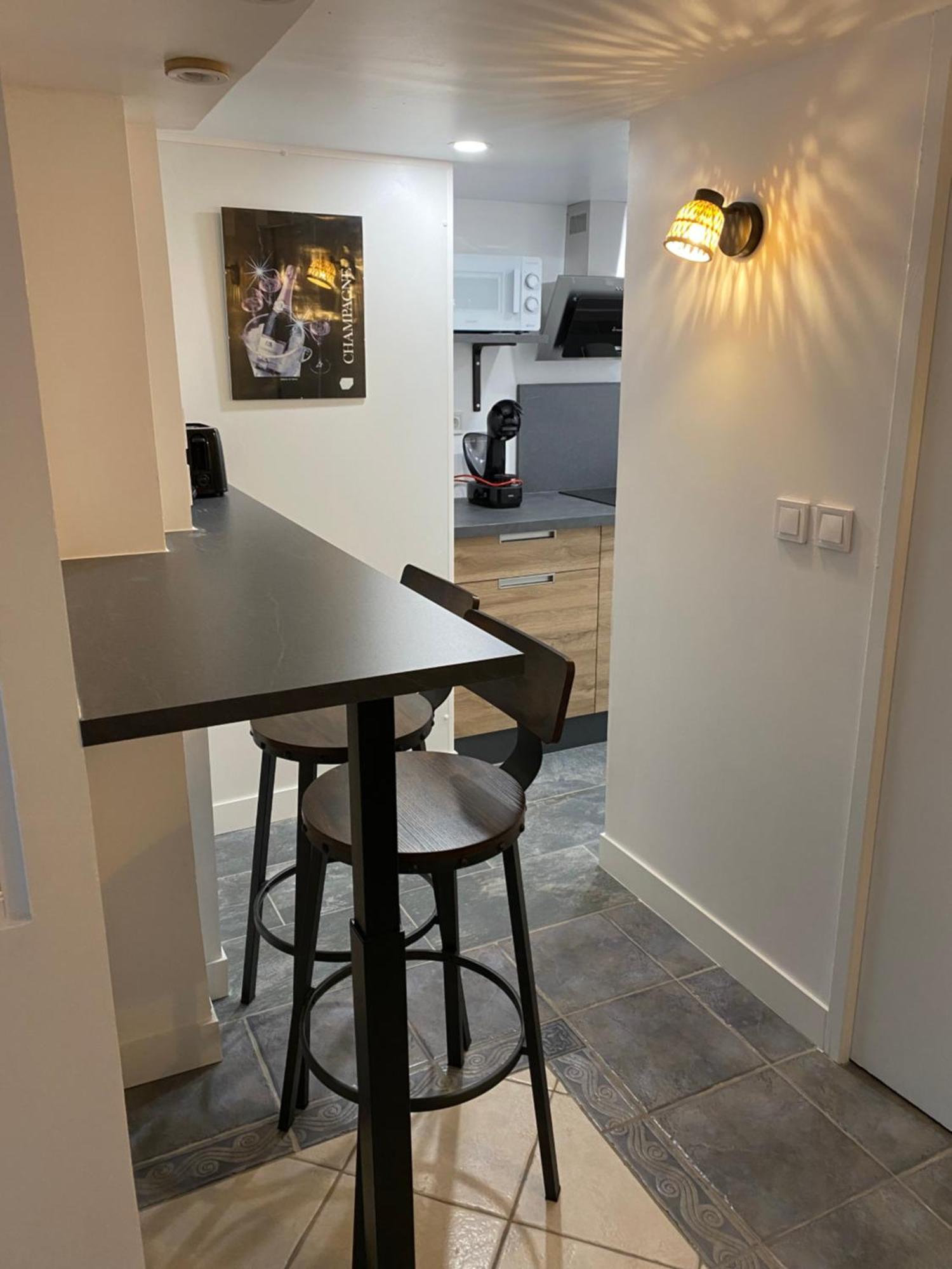 Appart Studio Rdc De Maison Avec Exterieur Proche Reims Тинкё Экстерьер фото