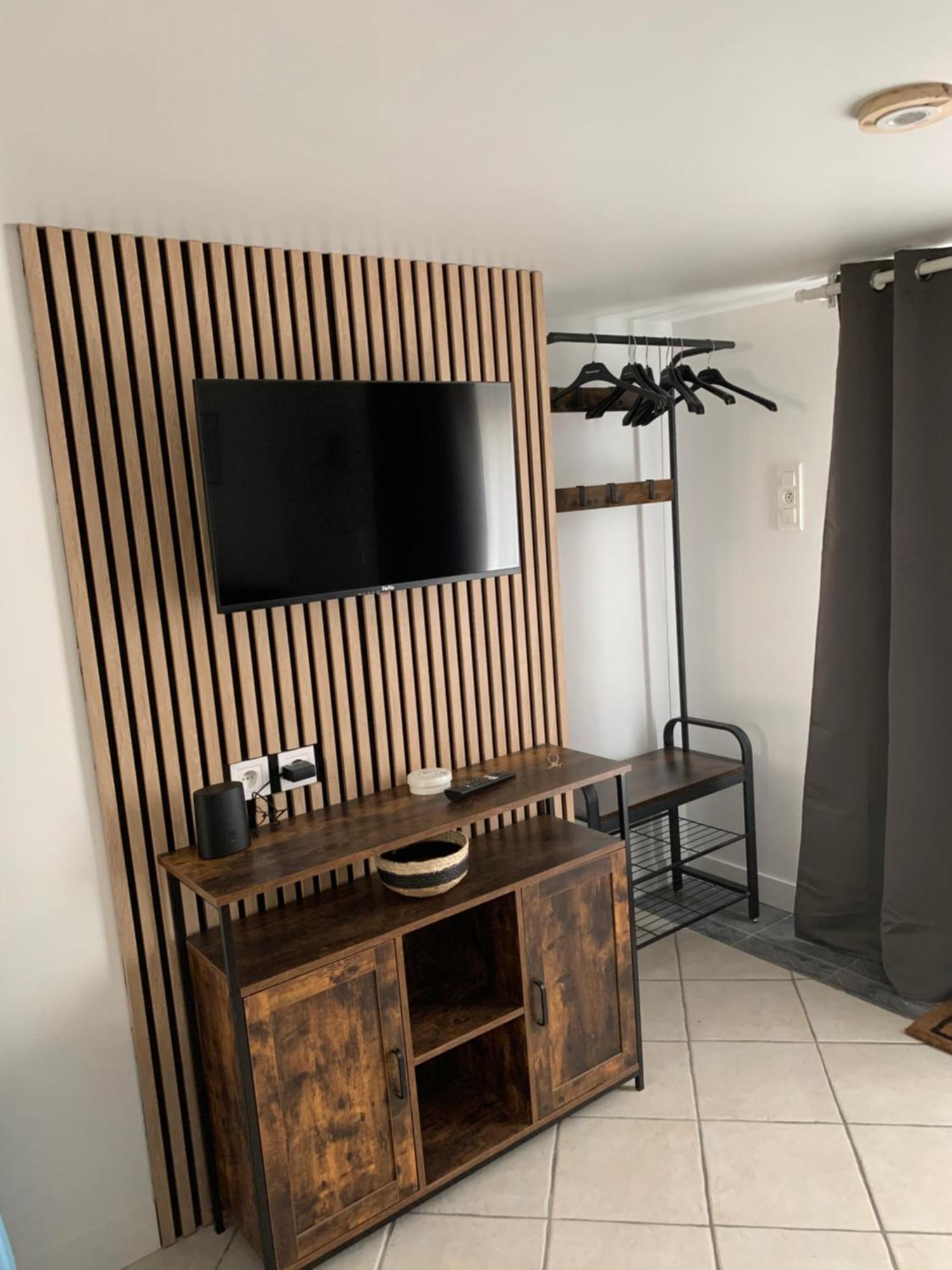 Appart Studio Rdc De Maison Avec Exterieur Proche Reims Тинкё Экстерьер фото